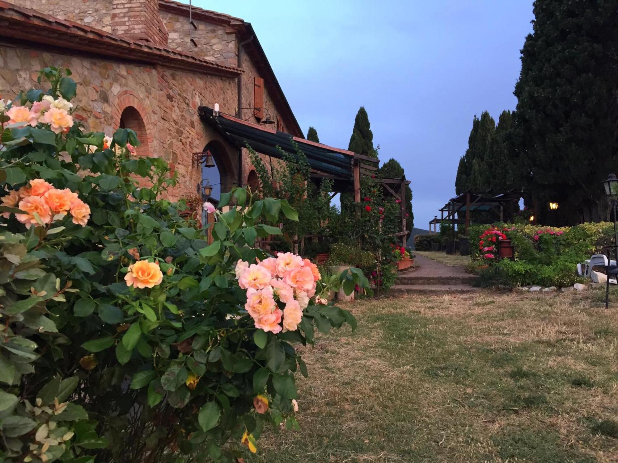 サンタ・ルーチェ Agriturismo Le Vignacceヴィラ エクステリア 写真