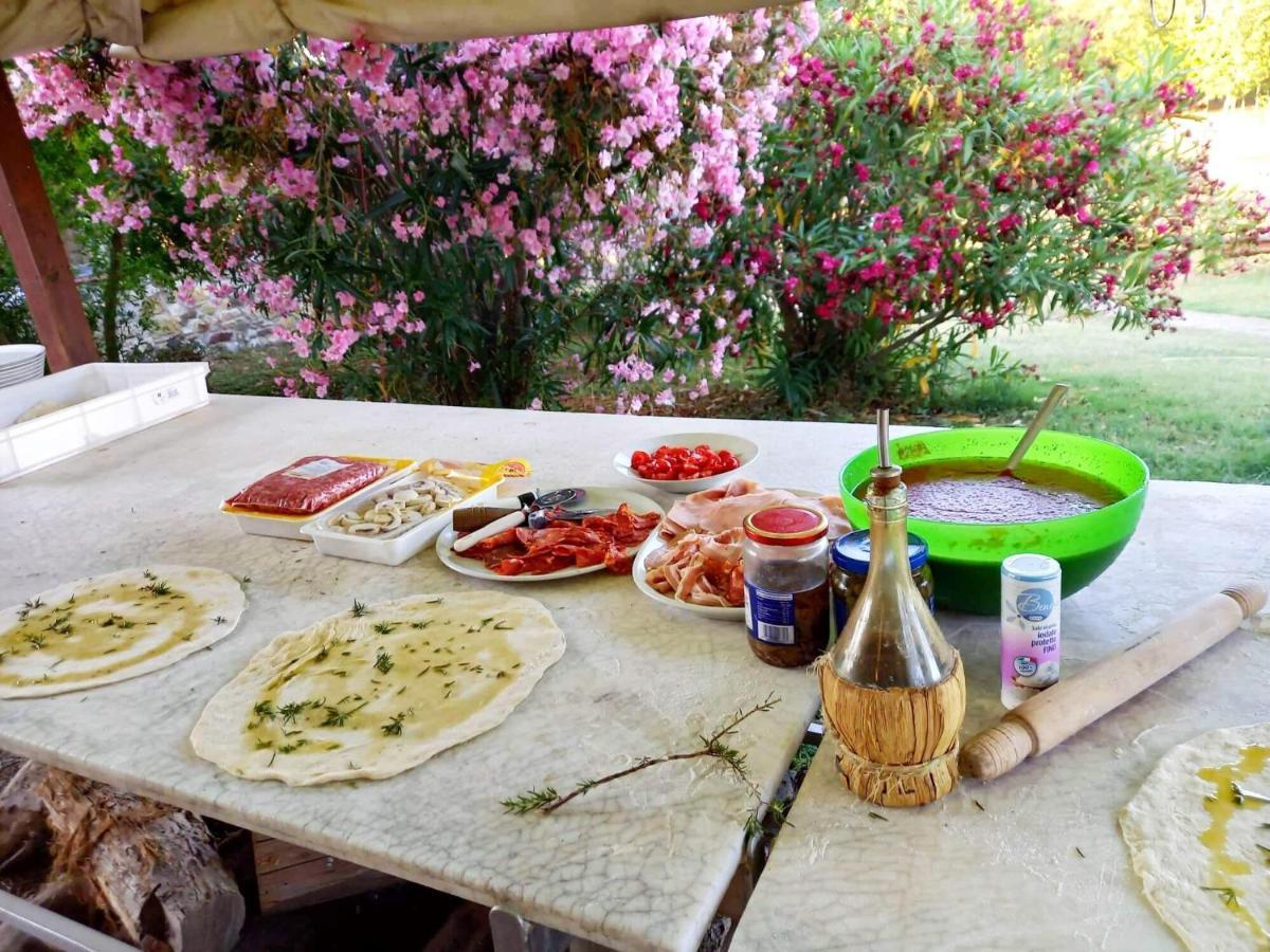サンタ・ルーチェ Agriturismo Le Vignacceヴィラ エクステリア 写真