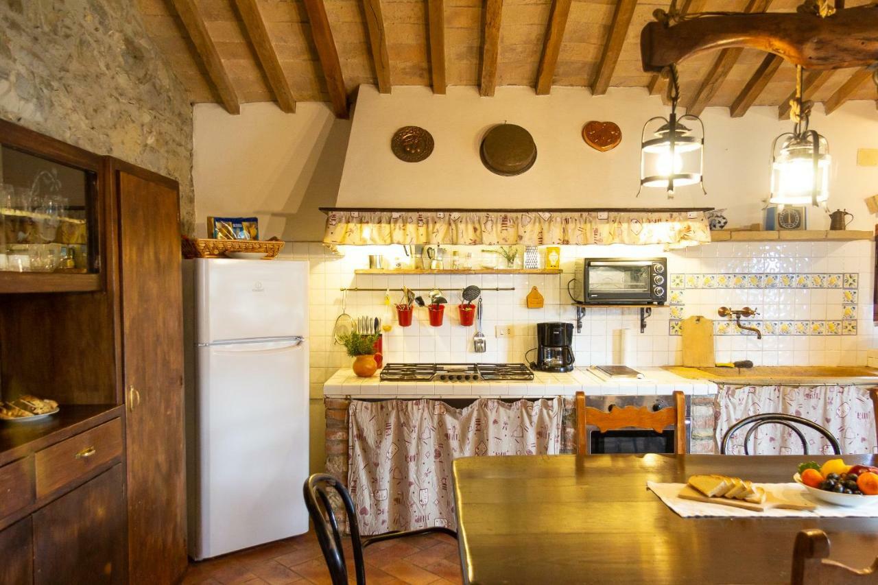 サンタ・ルーチェ Agriturismo Le Vignacceヴィラ エクステリア 写真