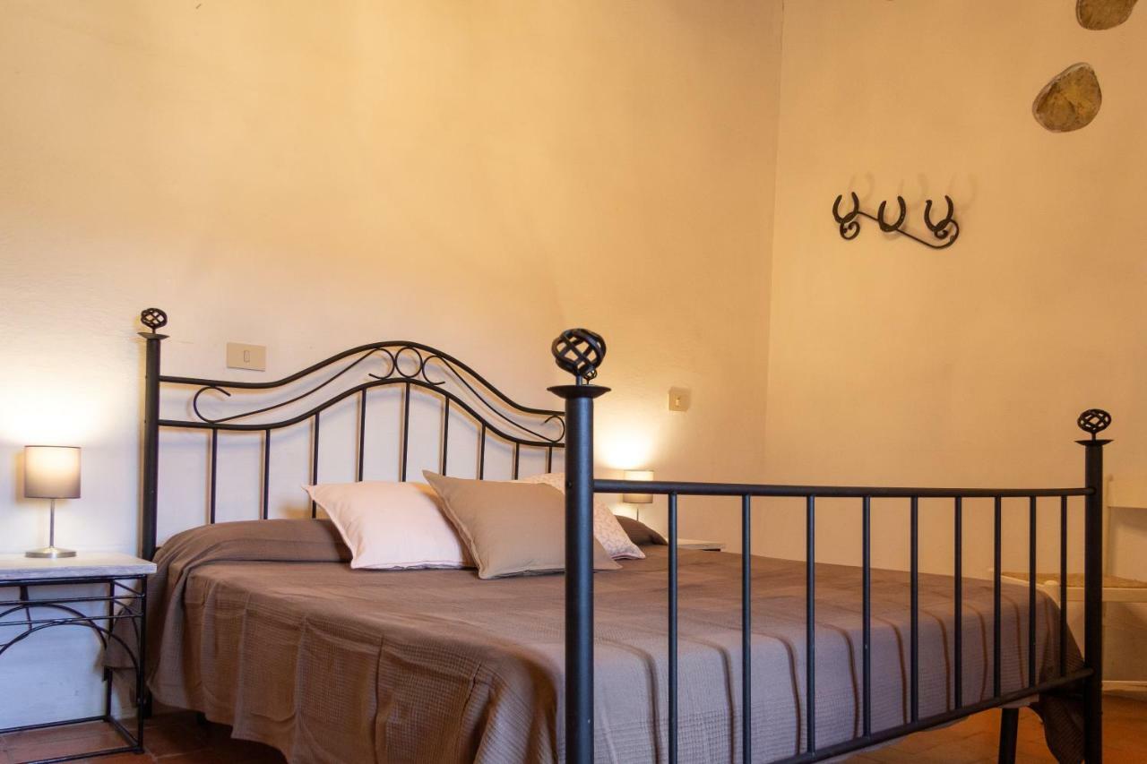 サンタ・ルーチェ Agriturismo Le Vignacceヴィラ エクステリア 写真